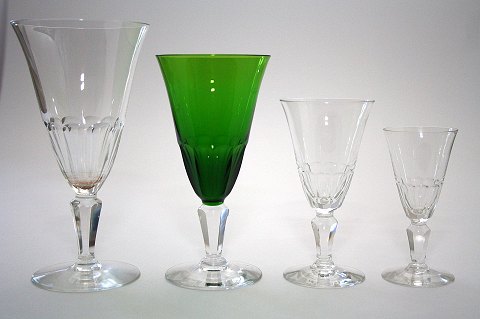 Lindenborg krystalglas, 
Holmegaard glasværk