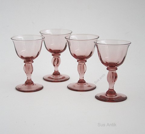 Snapseglas, Viol rosalin, Holmegaard