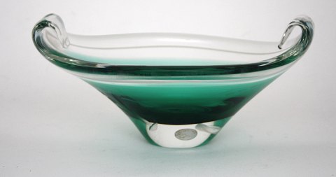 Oval grøn glasskål, Orrefors glasværk