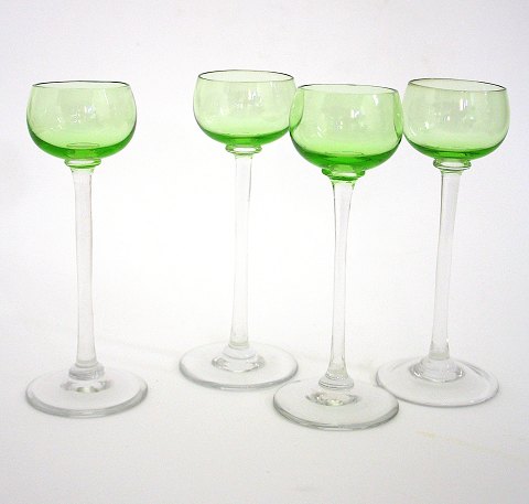 Høje grønne likørglas
Hadeland glasværk