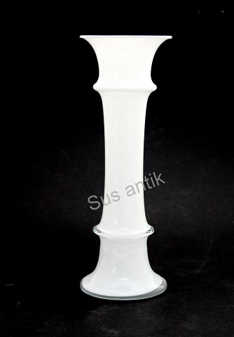 Slank vase, MB serien, Holmegaard